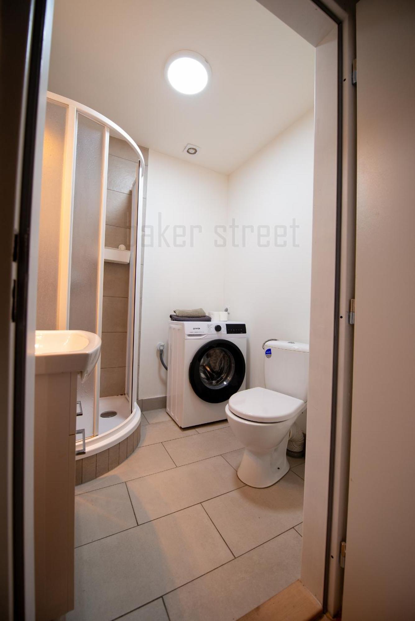 2 Rooms Apartment Close To Palmovka プラハ エクステリア 写真